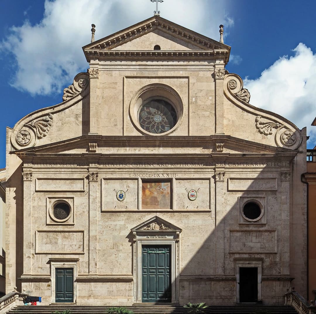 Front view of the Renaissance travertine façade in daylight