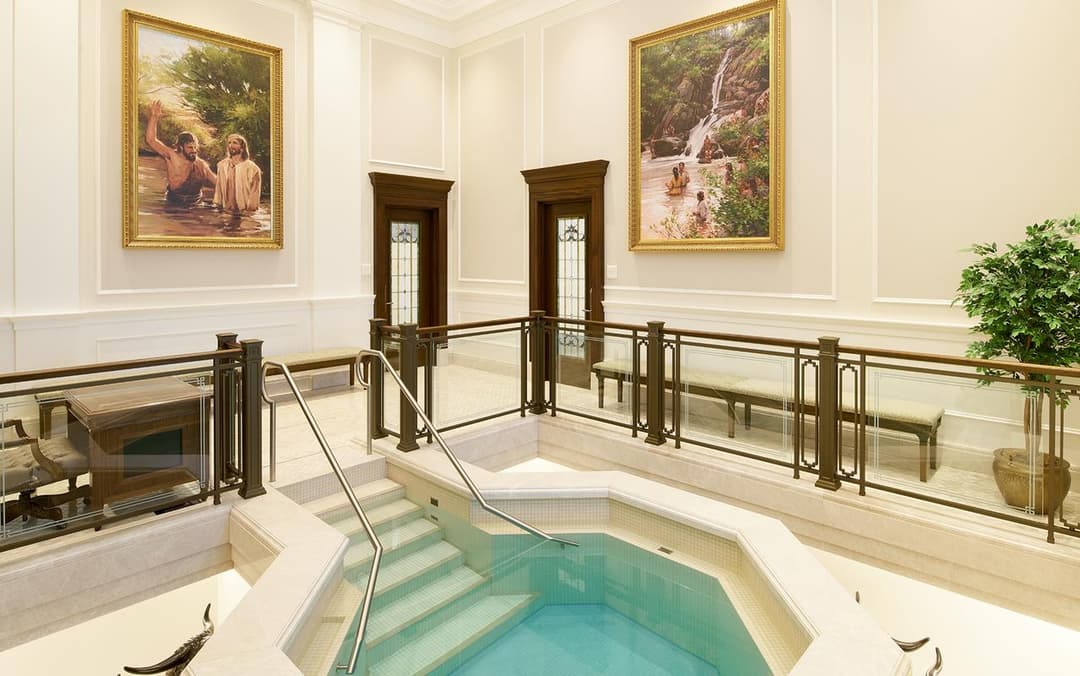 The baptismal font in the Winnipeg Manitoba Temple.