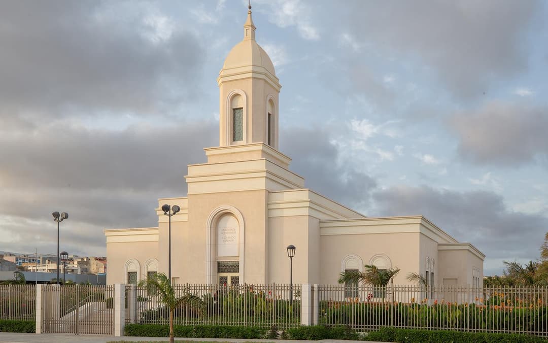 Exterior front view of the Praia Cape Verde Temple and central tower.