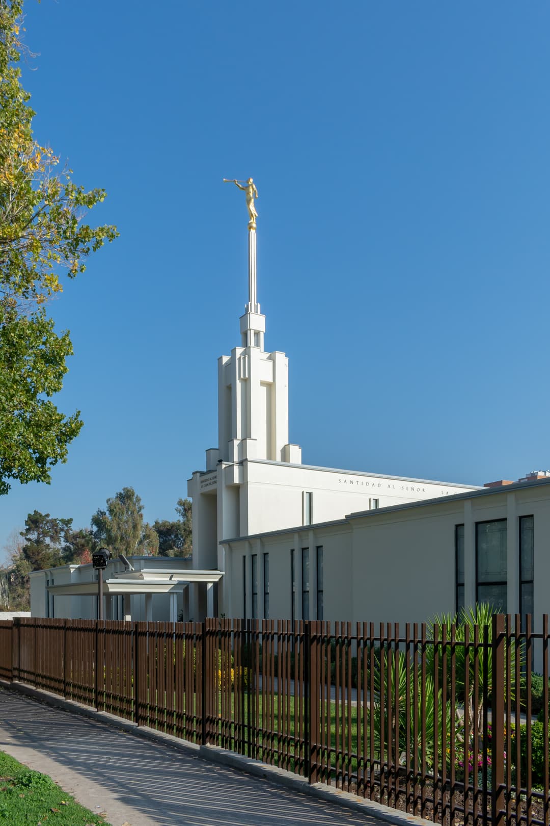 Santiago Chile Temple exterior, day. Angel Moroni statue on spire.