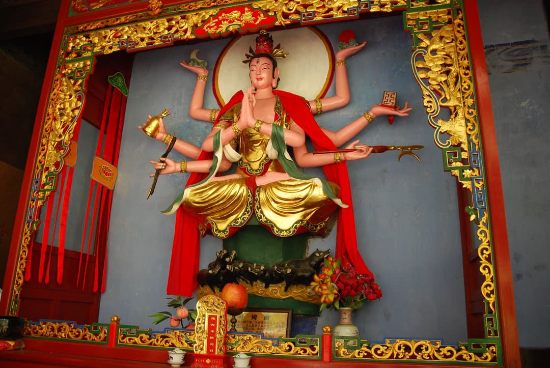 The intricate architecture of Jianfu Palace.