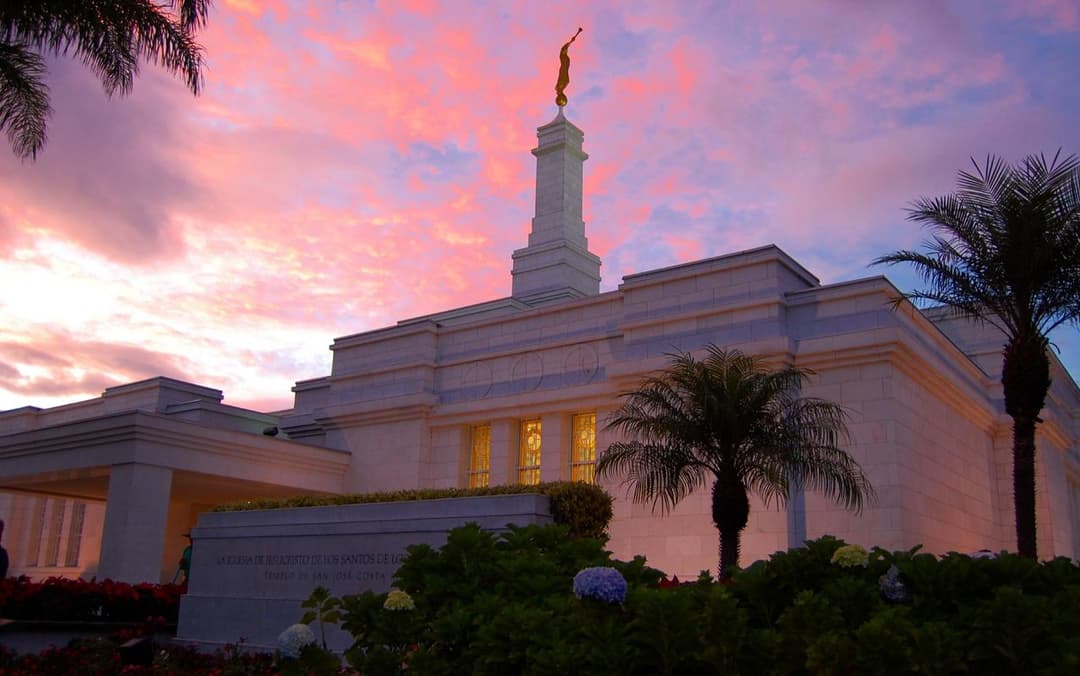 Exterior view of the San José Costa Rica Temple at sunset.