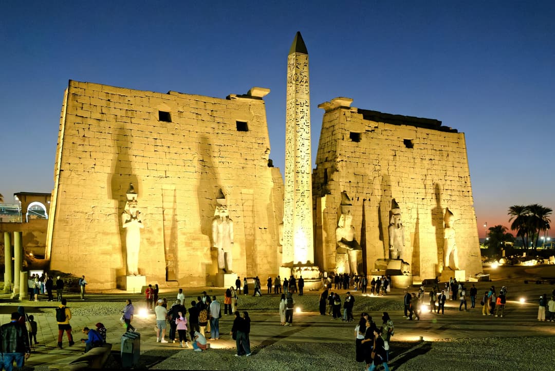Colossal statues of Ramses II.