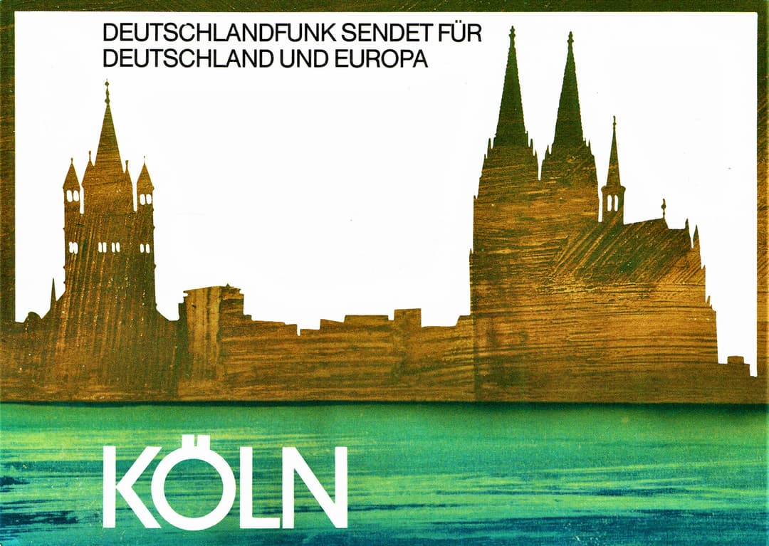 Graphic silhouette of Cologne Cathedral and Groß St. Martin along the Rhine