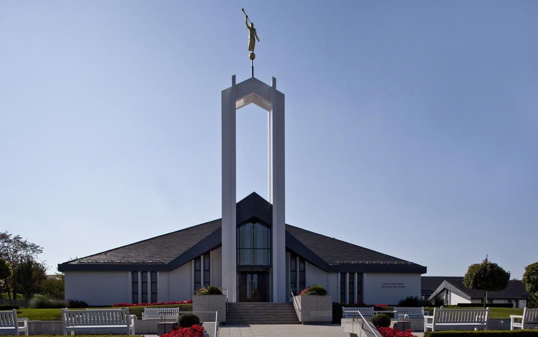 The temple illuminated at dusk, creating a peaceful ambiance.