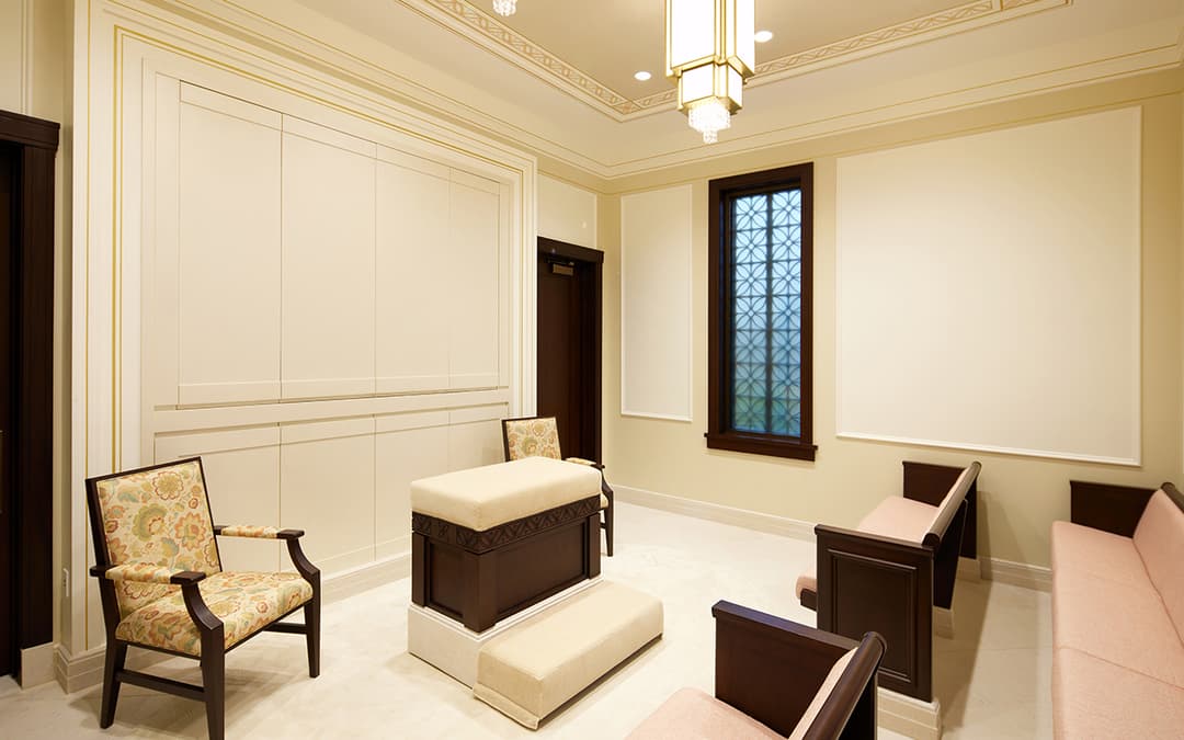 Interior view of a sealing room in the Yigo Guam Temple.