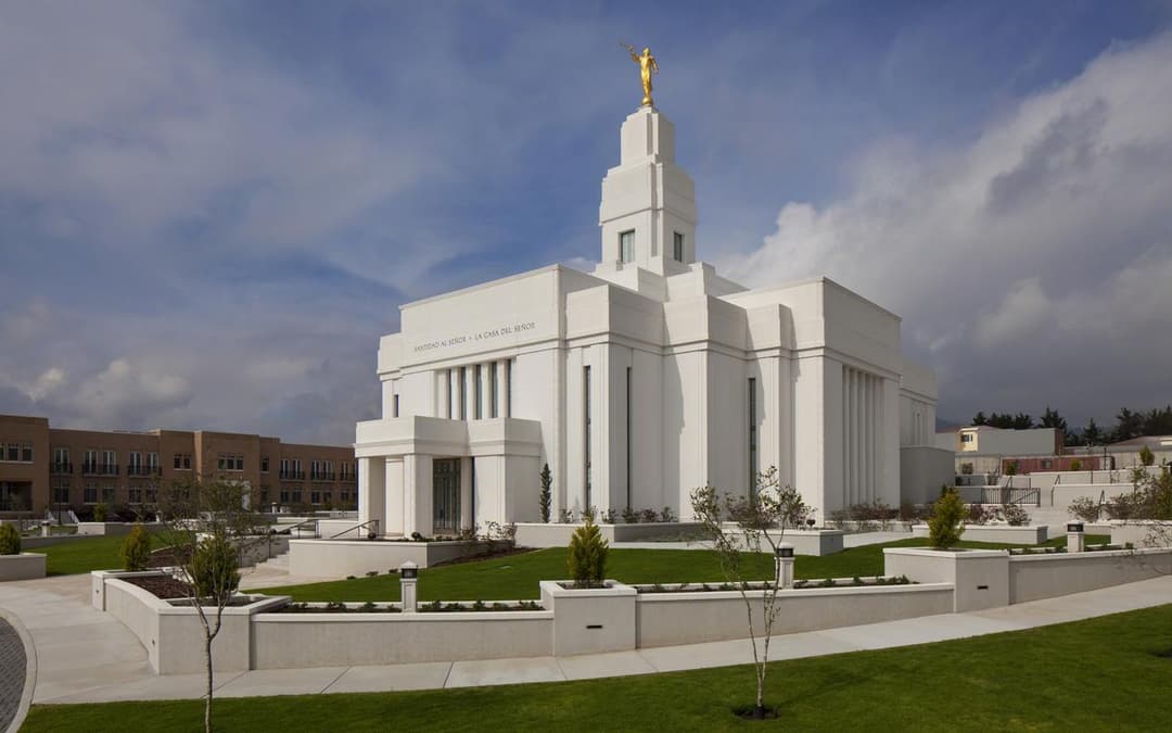 Daytime exterior view of the Quetzaltenango Guatemala Temple and grounds.