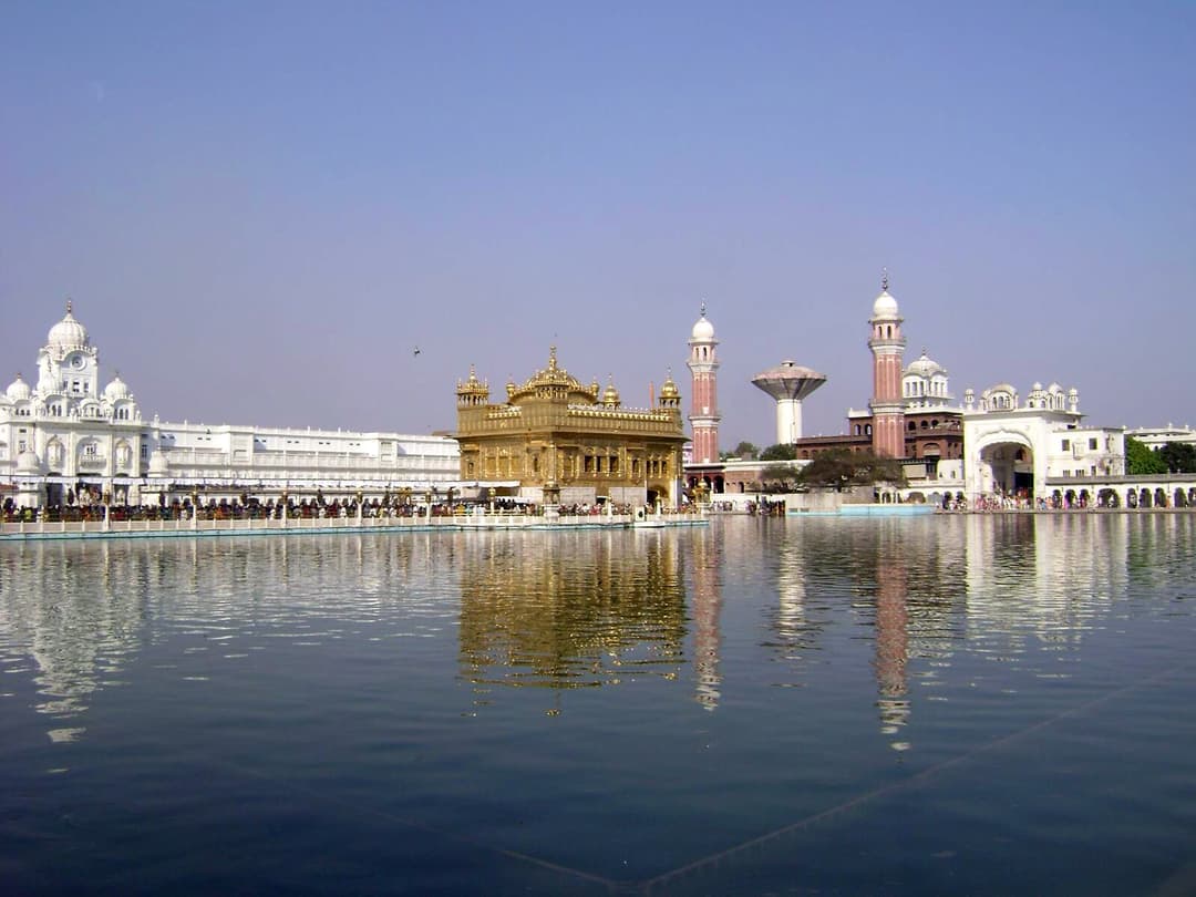A Cúpula Dourada do Akal Takht