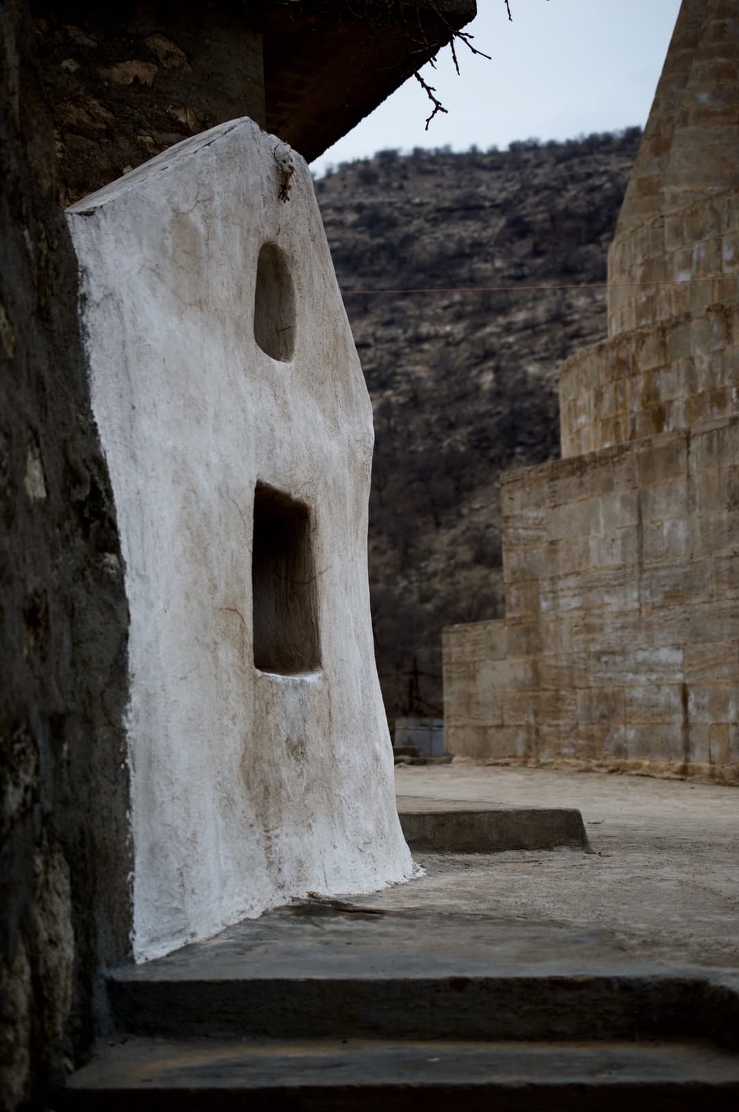 Vue intérieure du temple de Lalish.