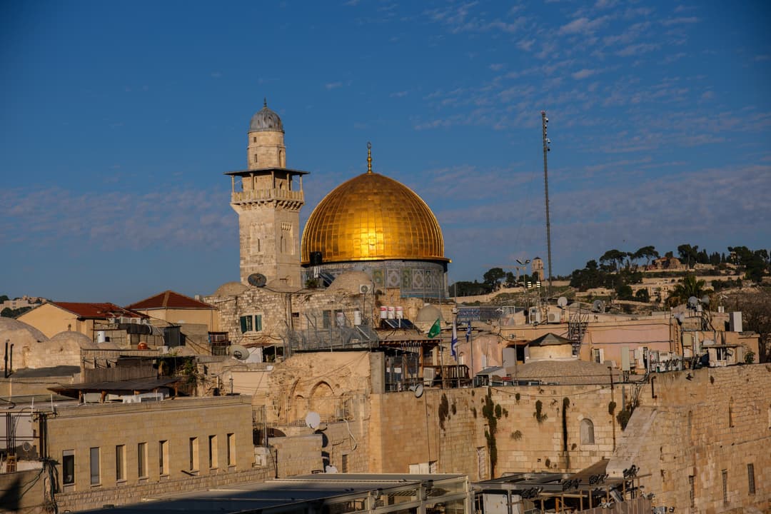 La Cúpula de la Roca, un magnífico santuario en Jerusalén.