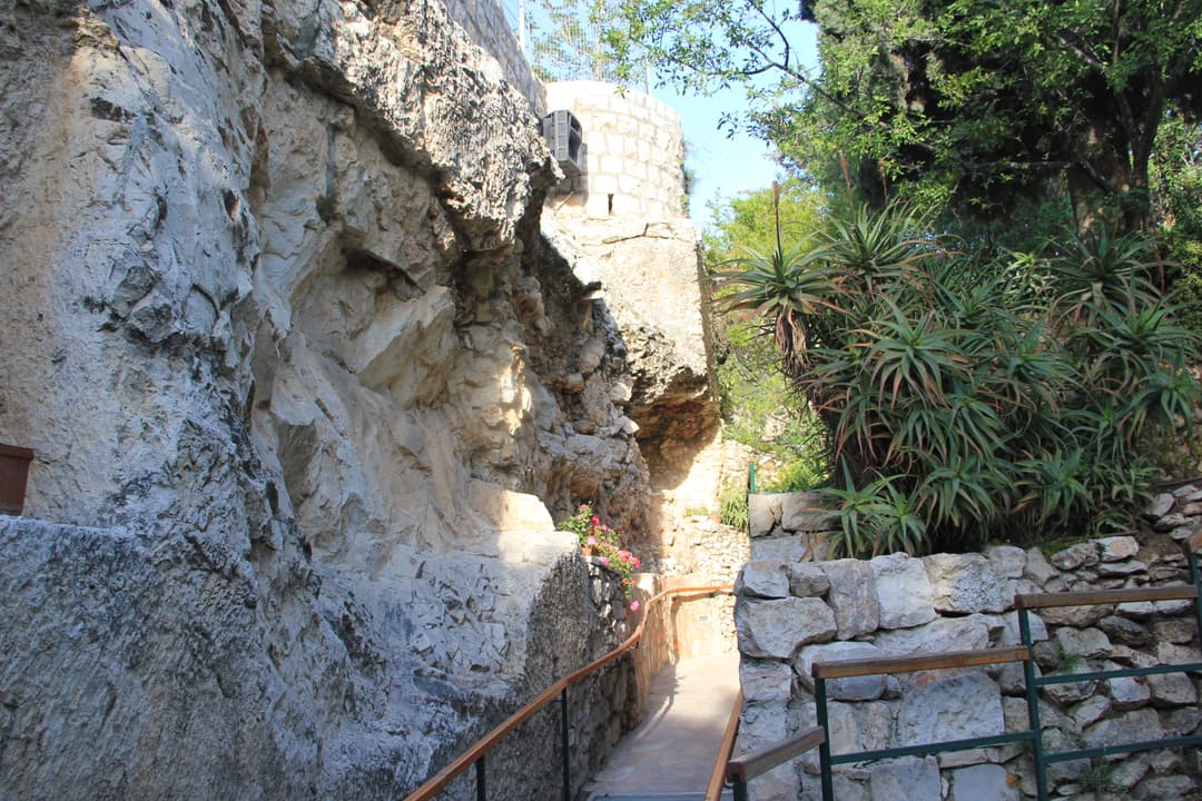 A peaceful pathway