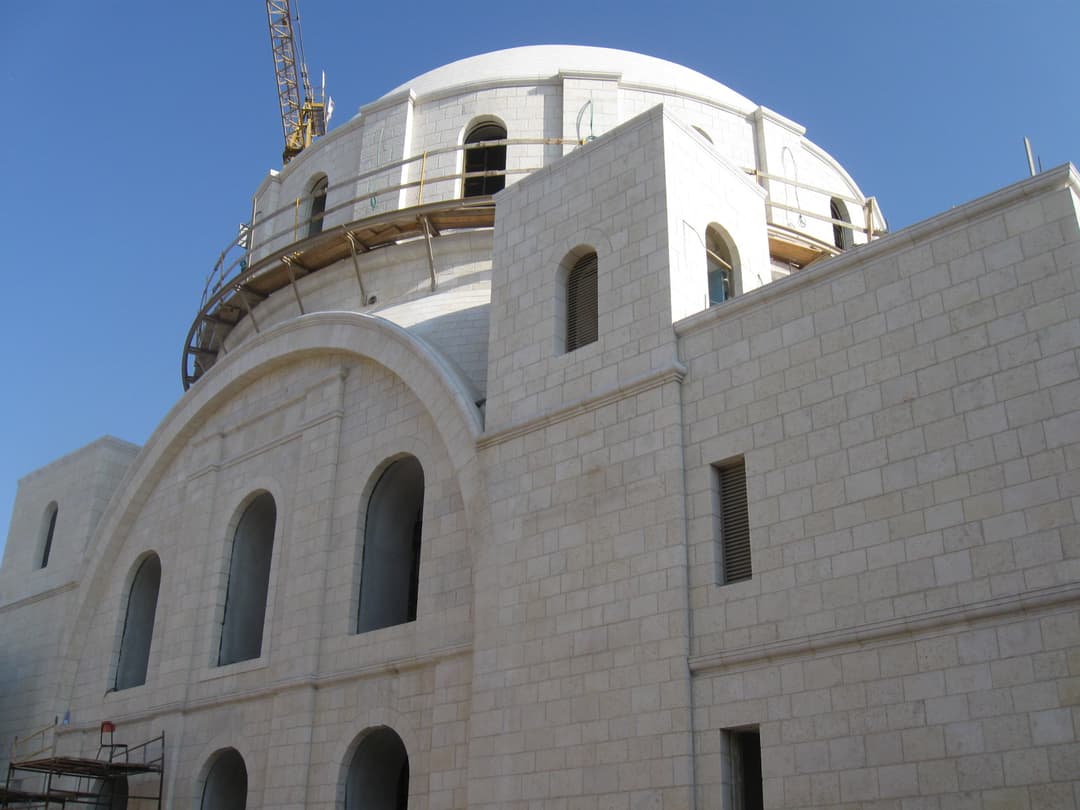 Panoramic view of the Old City of Jerusalem from the synagogue's rooftop.