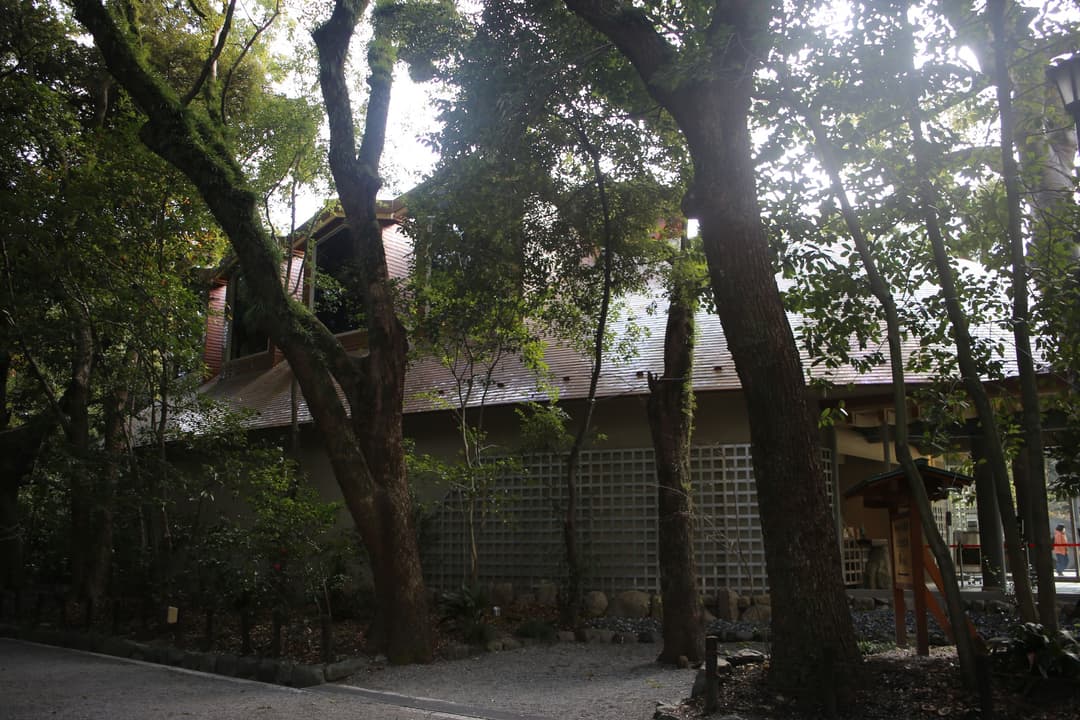 The Treasure Hall (Bunkaden), housing over 6,000 relics.