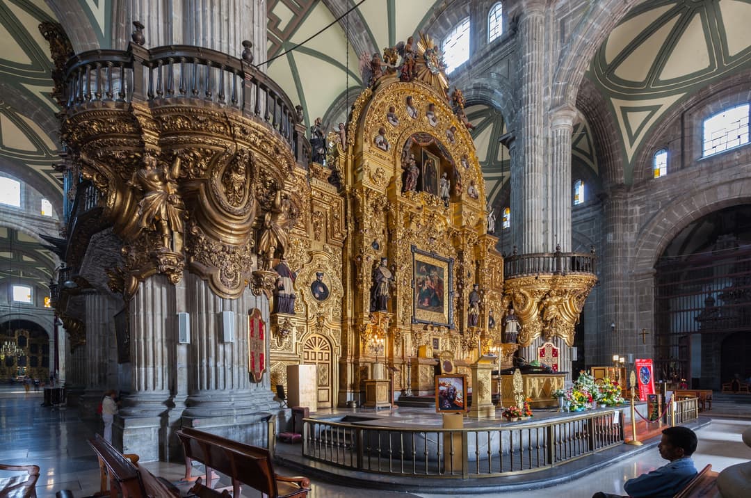 Ornate gilded Altar of Forgiveness inside Mexico City Cathedral.