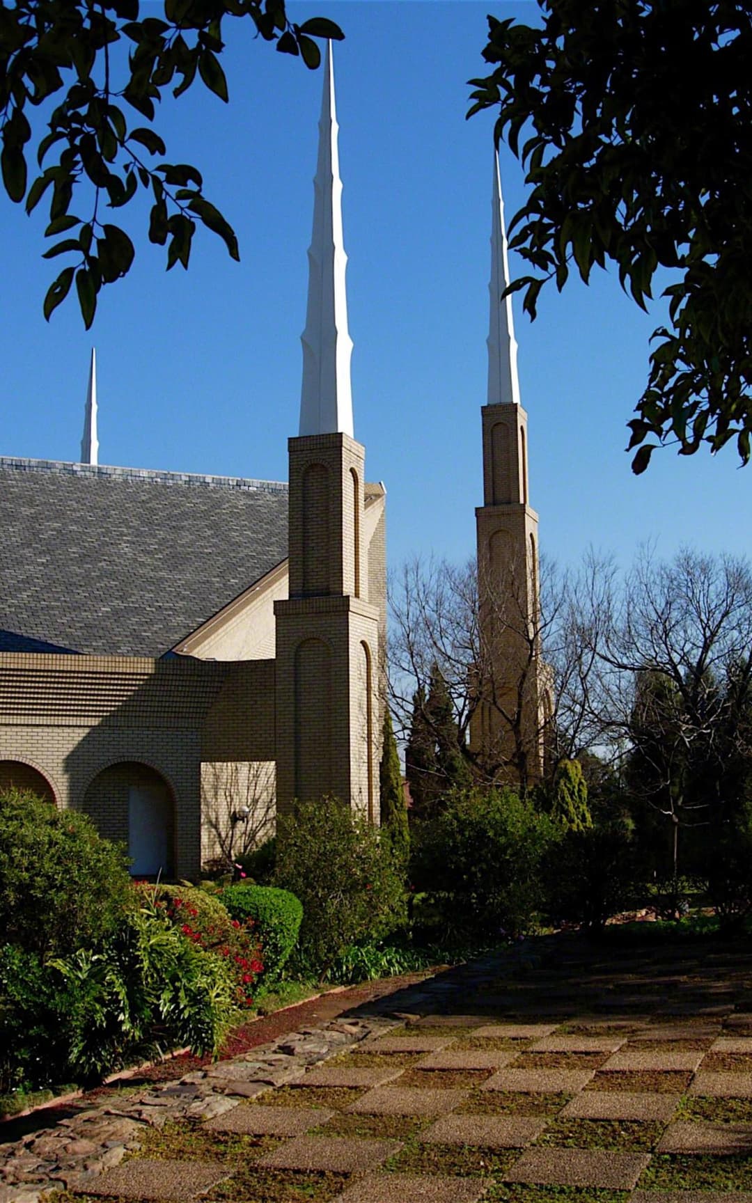 A serene view of the temple's exterior.