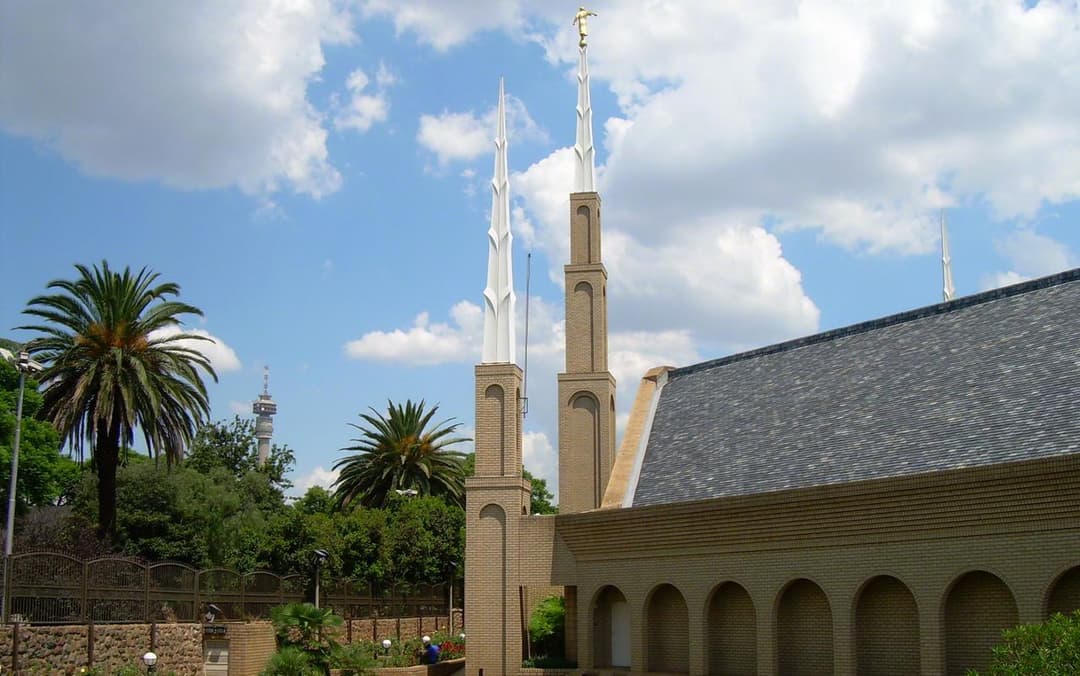 The temple reflecting the sunlight during the day.