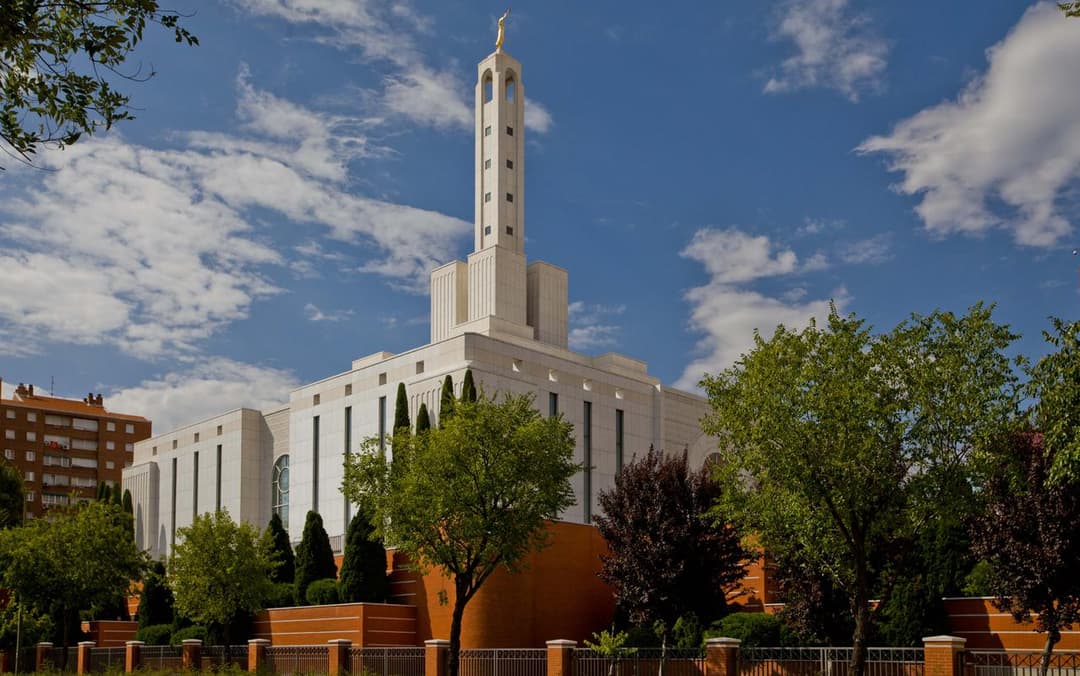 Exterior view of the Madrid Spain Temple during the day.
