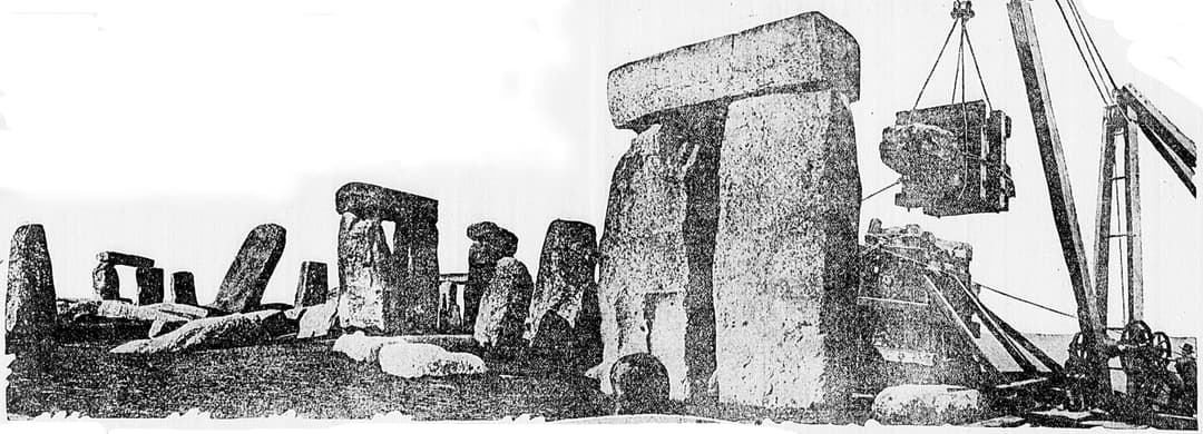 晴朗的一天里的巨石阵