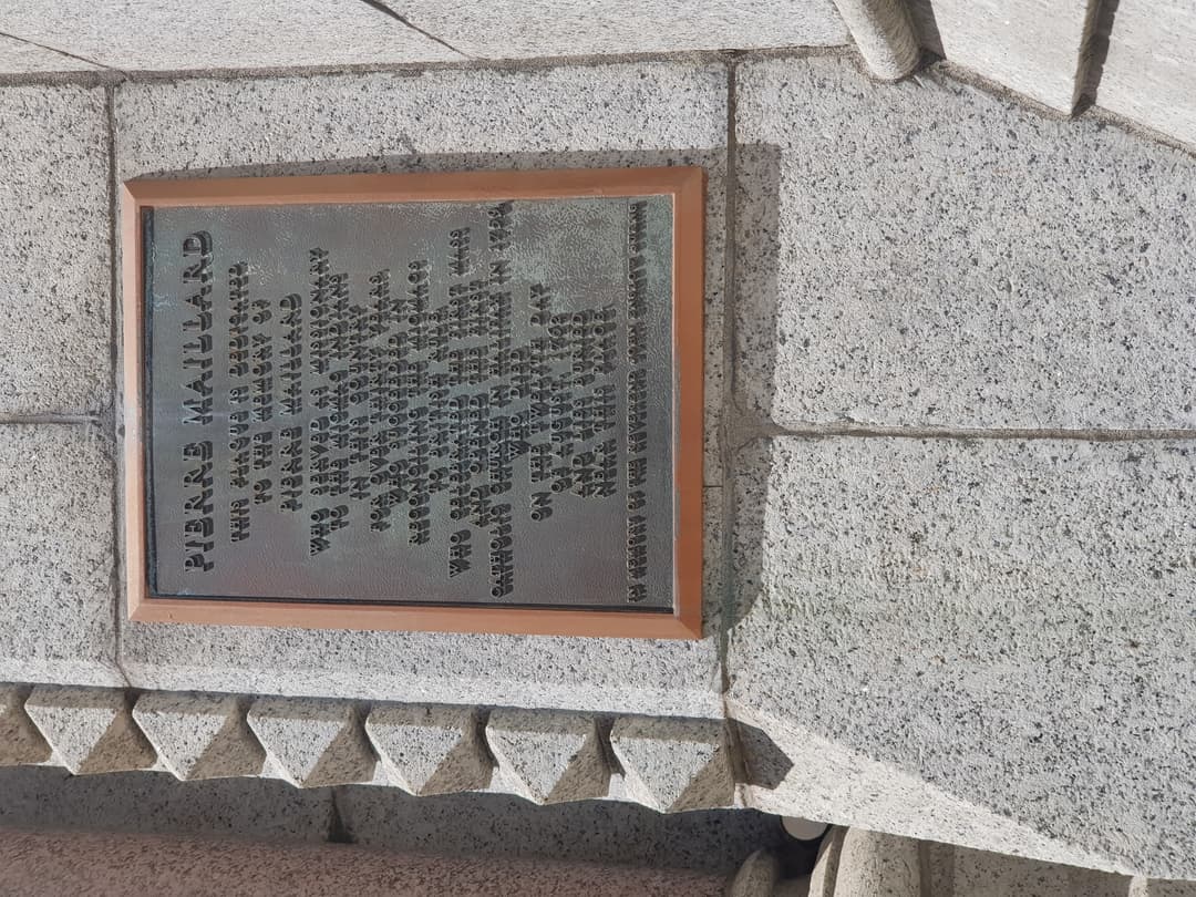 Bronze memorial plaque dedicated to Pierre Maillard.