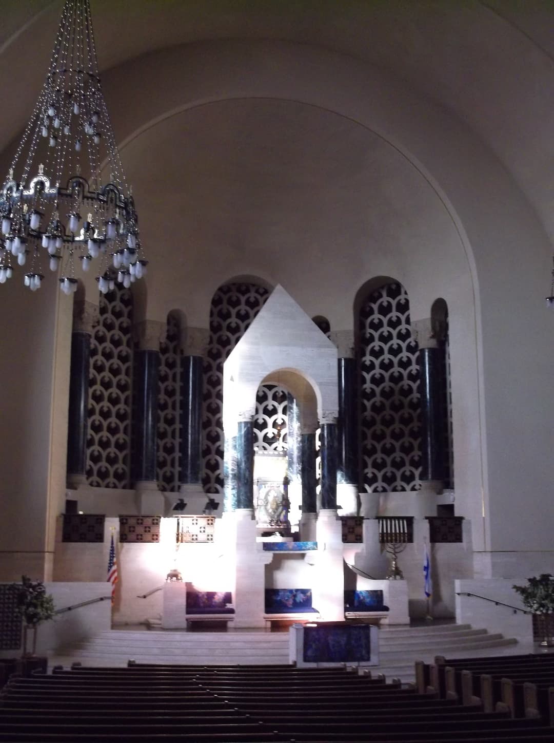 Interior view of the main sanctuary and bimah