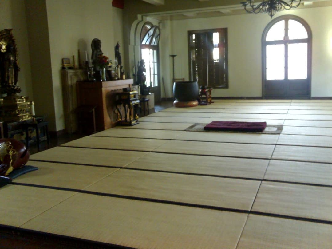 Interior view of the Buddha Hall with tatami mats