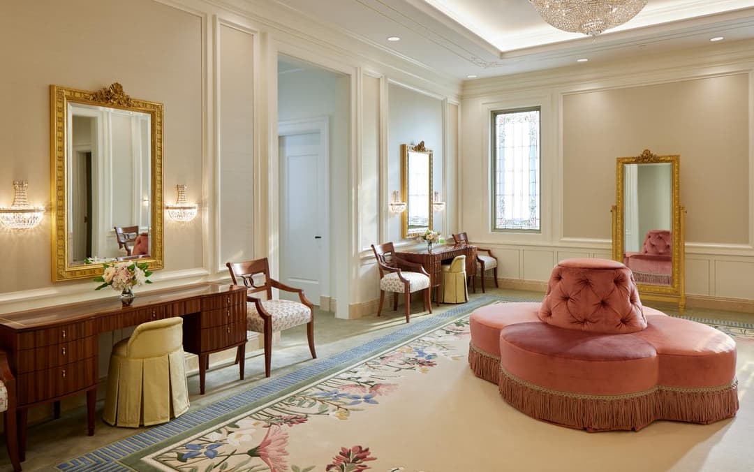 Bride's room in the Pocatello Idaho Temple.