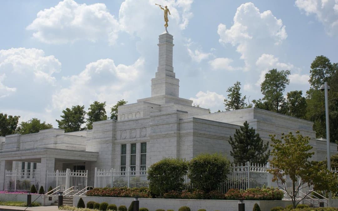 Exterior view of the Louisville Kentucky Temple and central spire