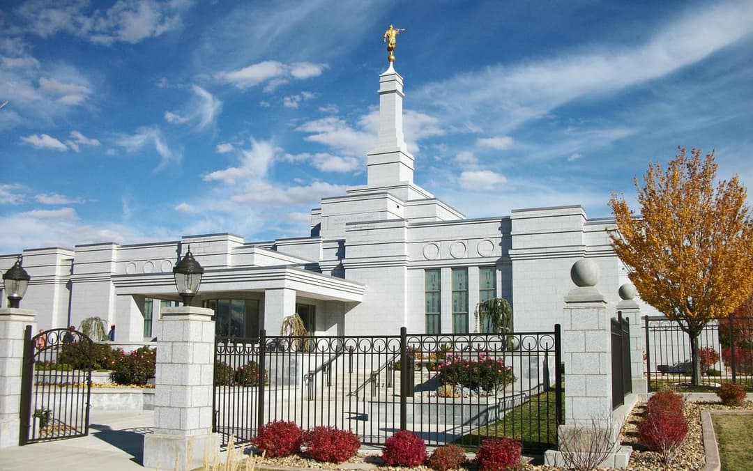 Exterior front view of the Reno Nevada Temple and spire.