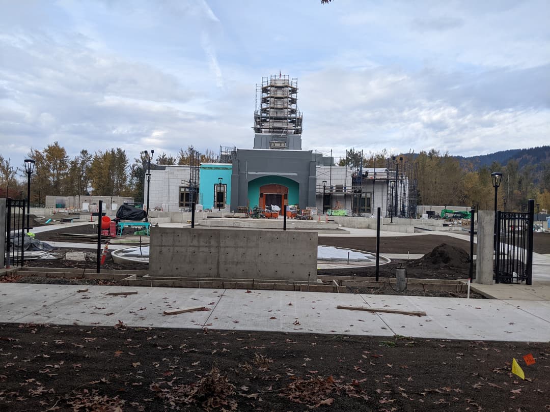 Front entrance and central spire under construction