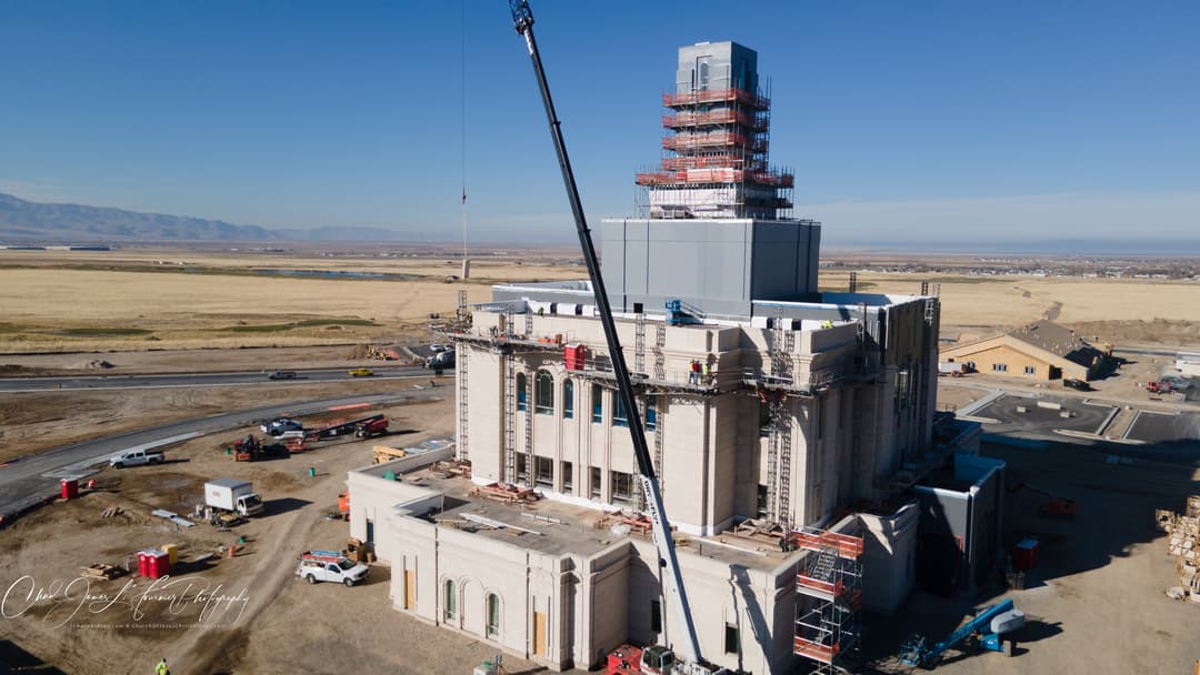 Aerial view of the Deseret Peak Utah Temple under construction.