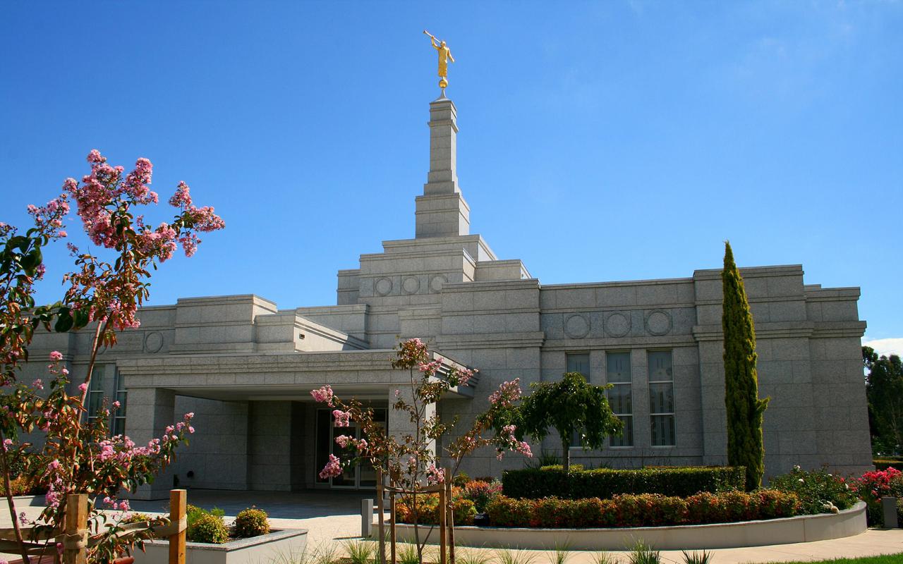 Adelaide Australia Temple at Dusk