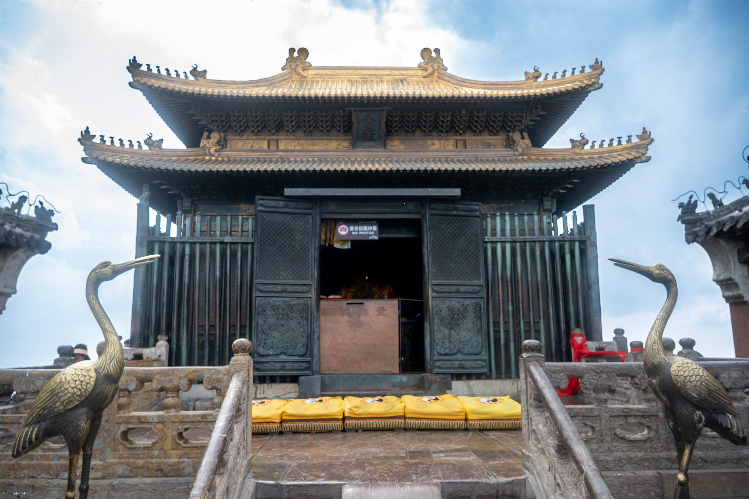 A panoramic view of the Wudang Mountains, showcasing the natural beauty of the area.