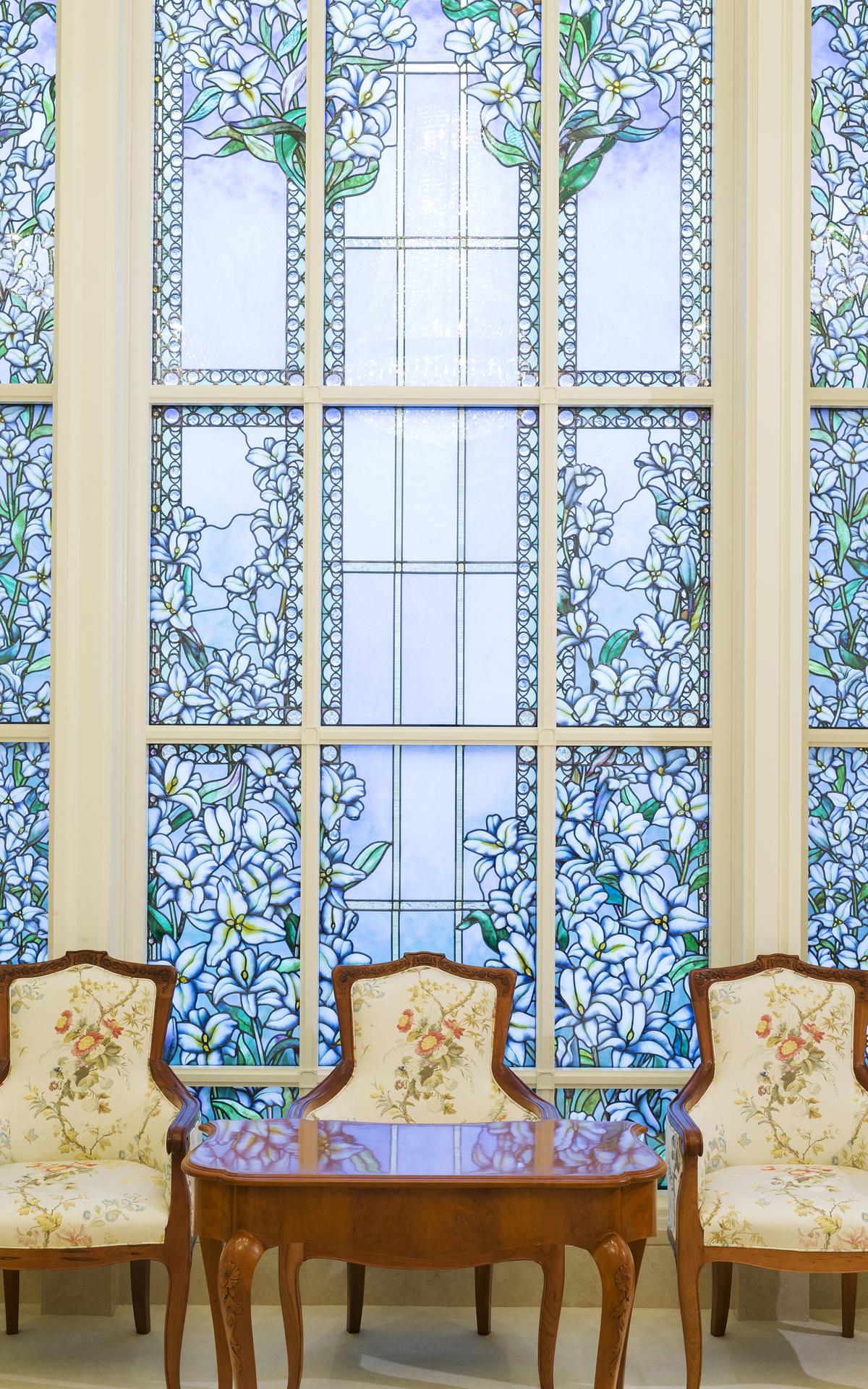 The temple complex with its visitor-friendly gardens and pathways.