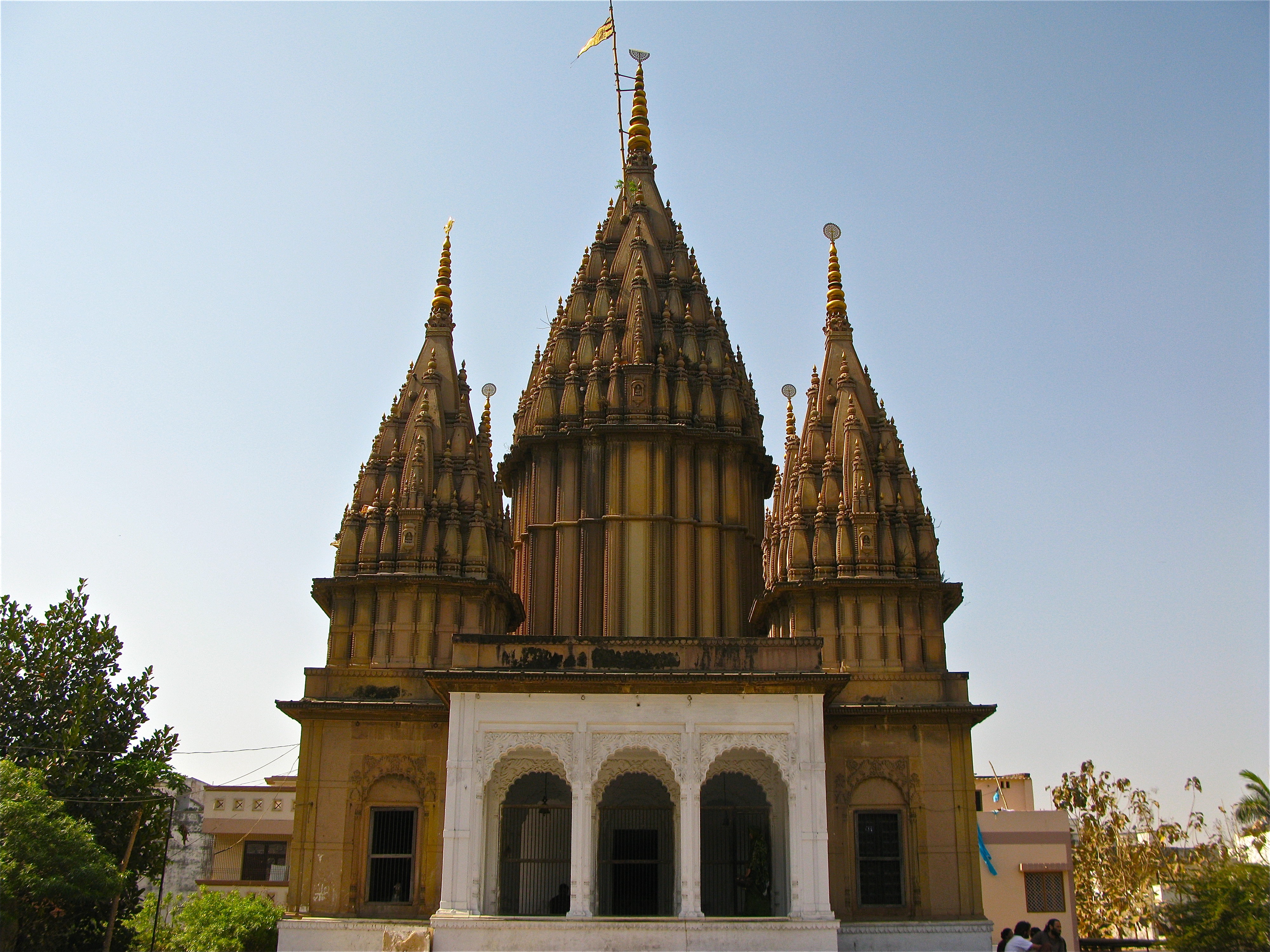The majestic Shri Kashi Vishwanath Temple, a beacon of spirituality in Varanasi.