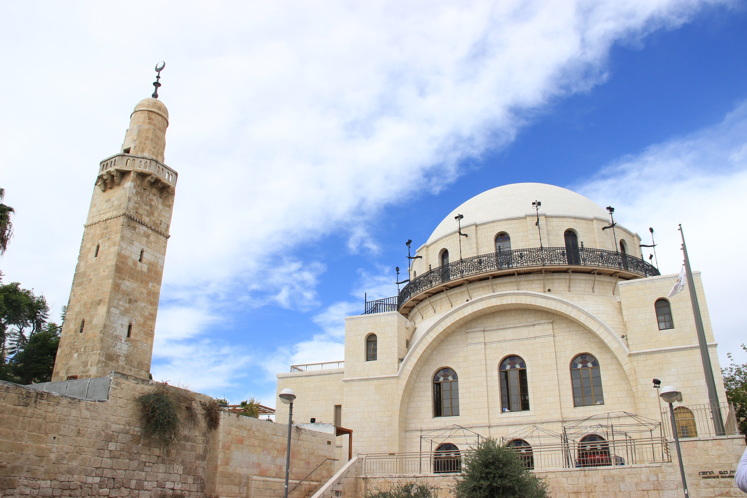 A view of the synagogue's exterior from Hurva Square.