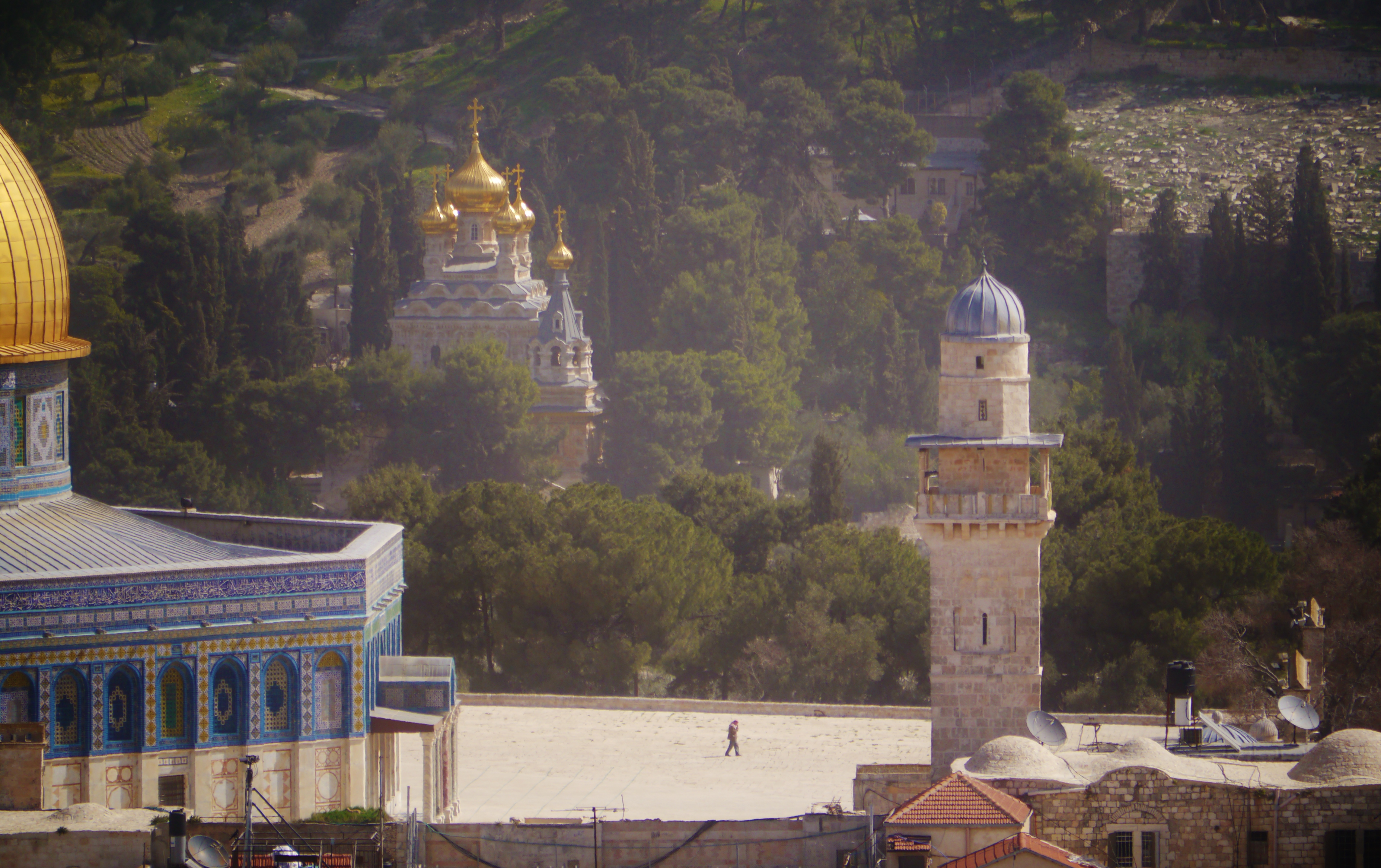 Another view of the Church of Mary Magdalene.