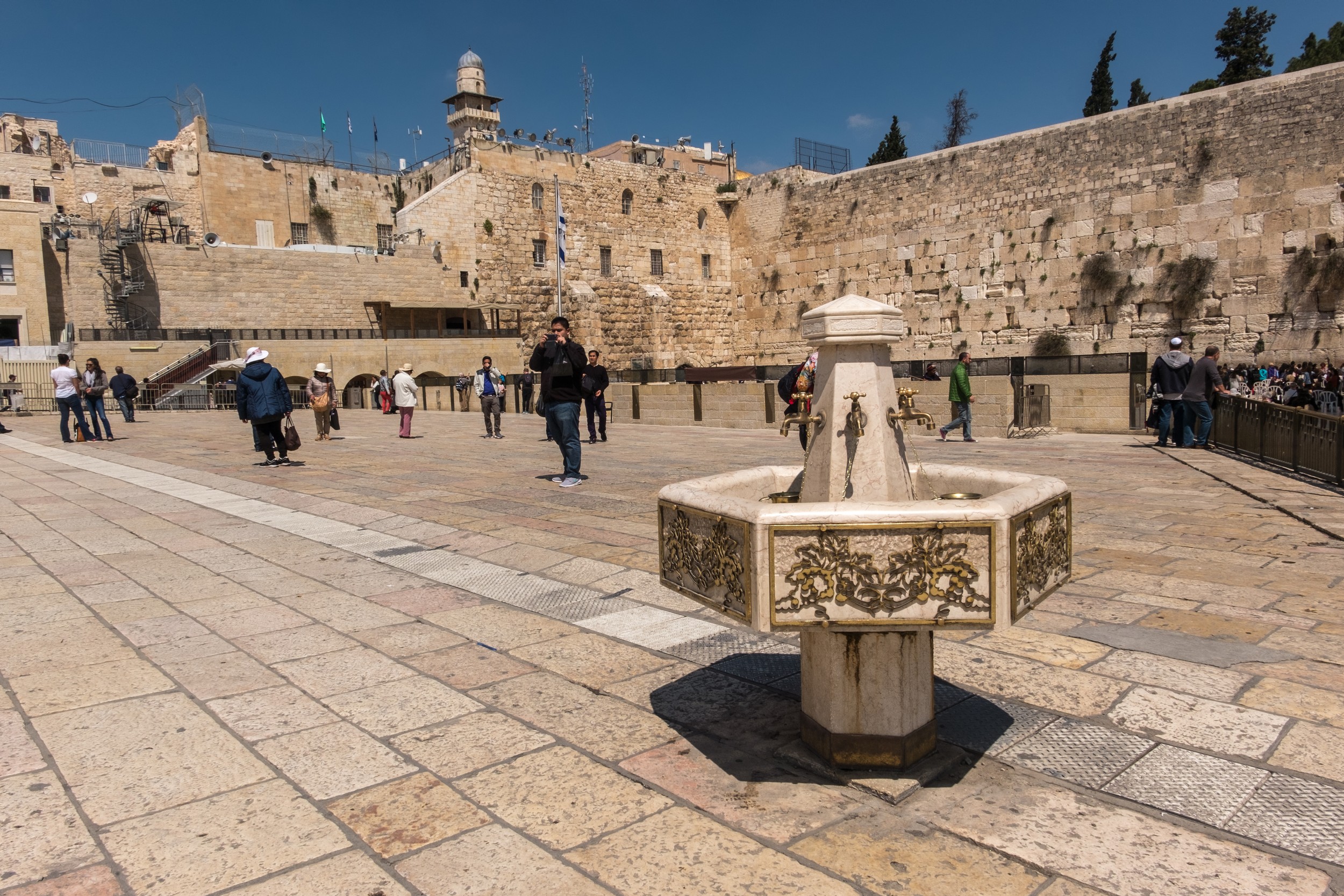 Western Wall — View 10