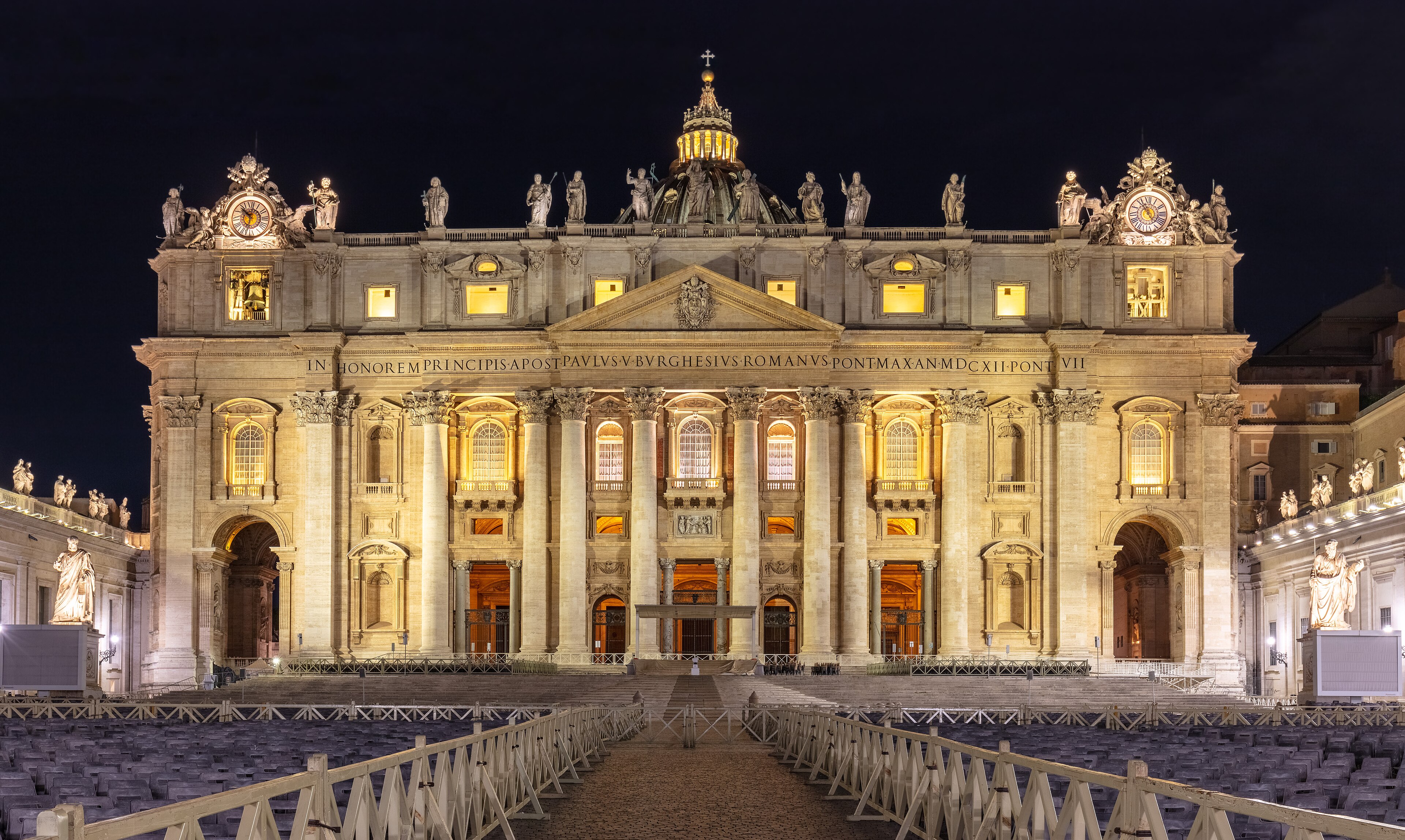 Dramatic HDR view of the basilica facade