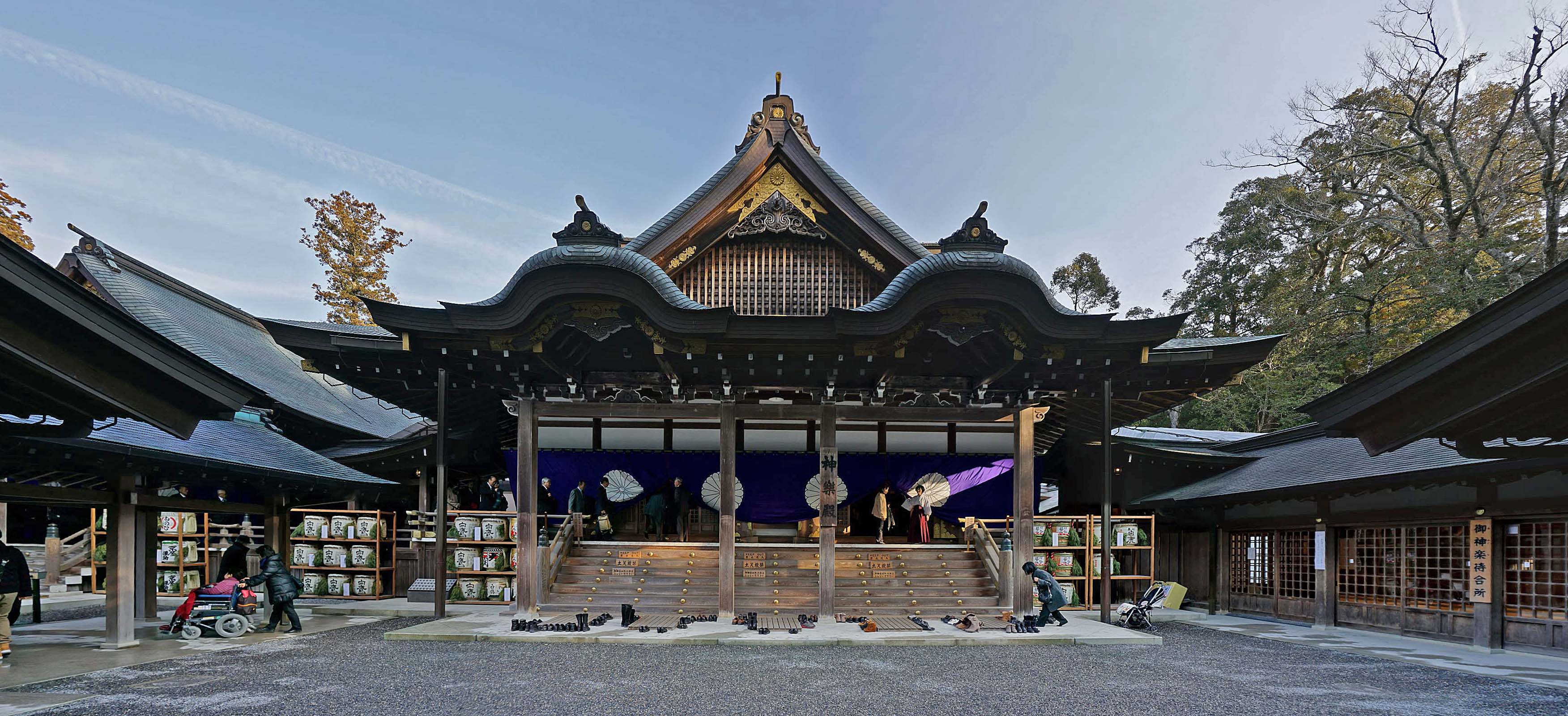 The Uji Bridge leading to the entrance of Ise Grand Shrine, symbolizing the transition to the sacred grounds.
