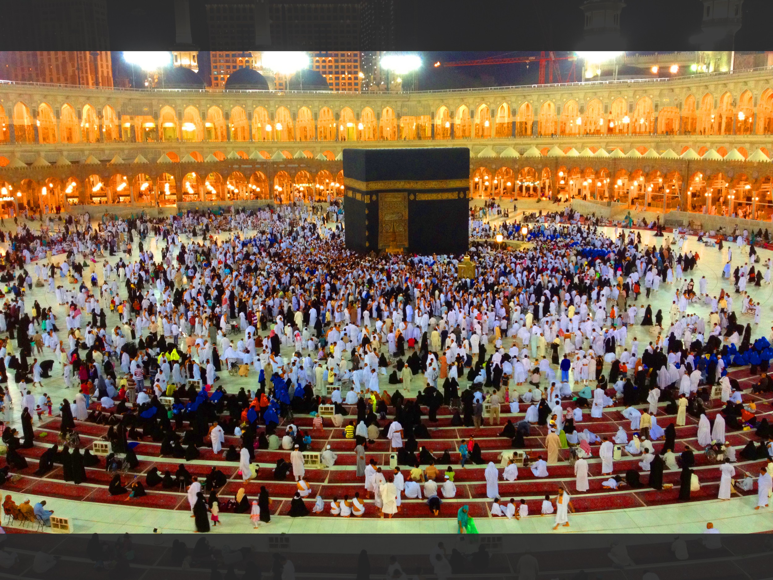 Worshippers circumambulating the Kaaba during Tawaf.
