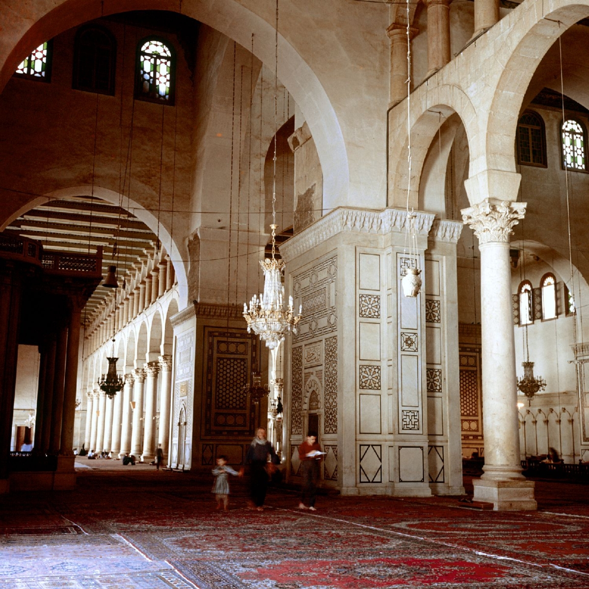 The spacious courtyard (Sahn) provides a tranquil space for reflection.