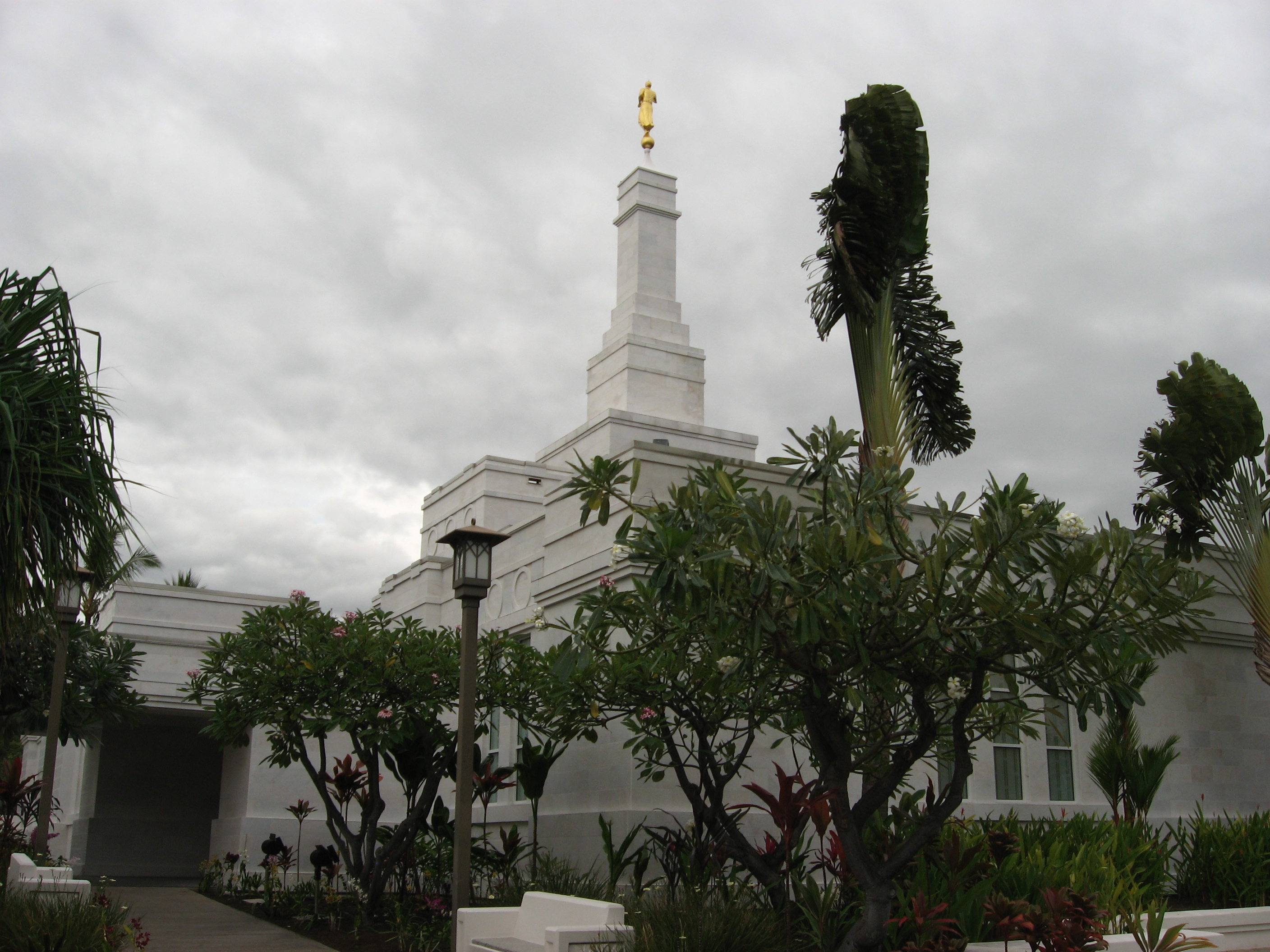 The Kona Hawaii Temple stands as a beacon of faith in the community.