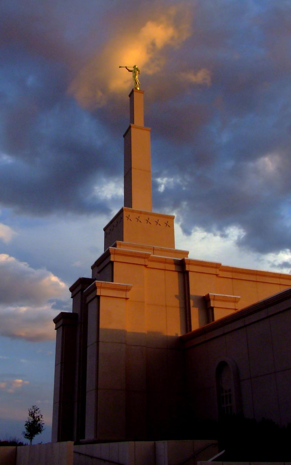 The temple's exterior is made of Desert Rose pre-cast concrete accented with Texas Pearl granite.