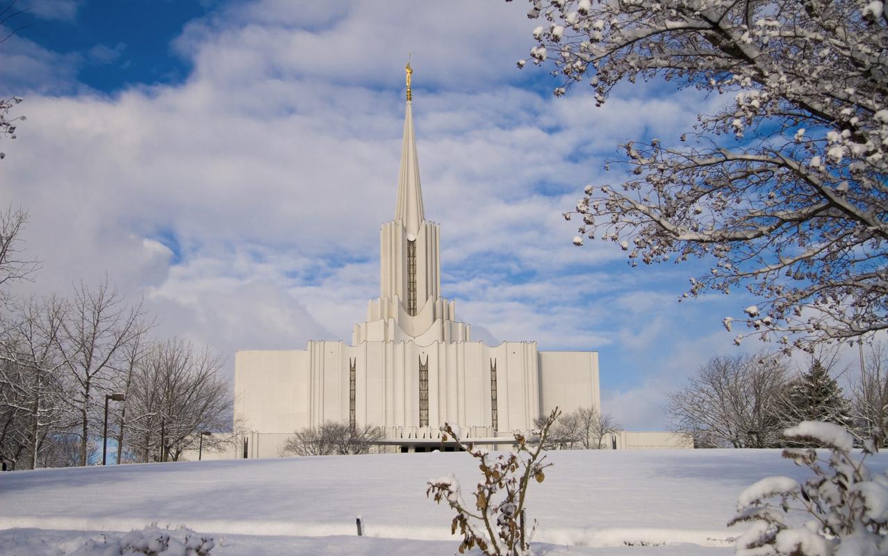 Jordan River Temple illuminated at twilight