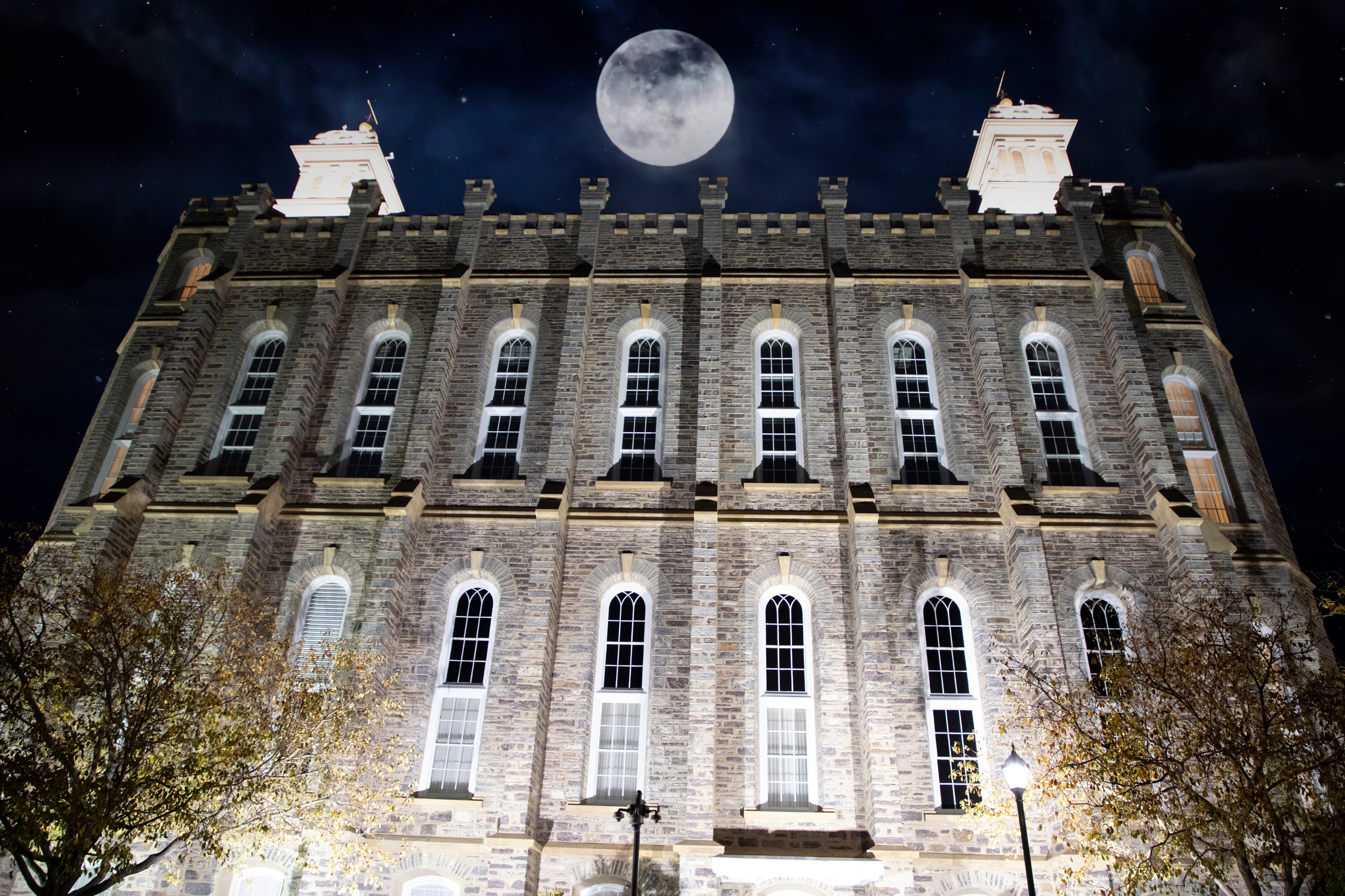 Temple grounds with seasonal blooms