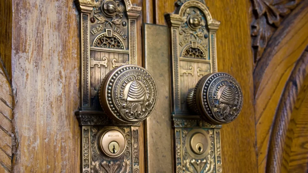 Salt Lake Temple Doorknobs - History of Salt Lake City Temple